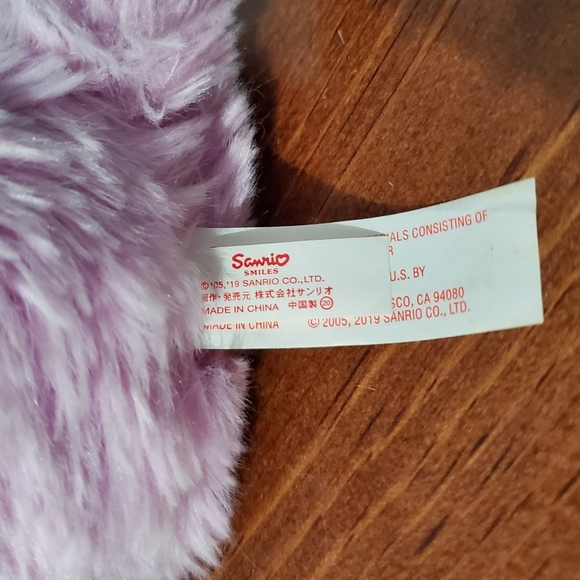 Sanrio Kuromi Faux Fur Plushie with Baku. Rare from Japan In very good condition - Picture 14 of 16